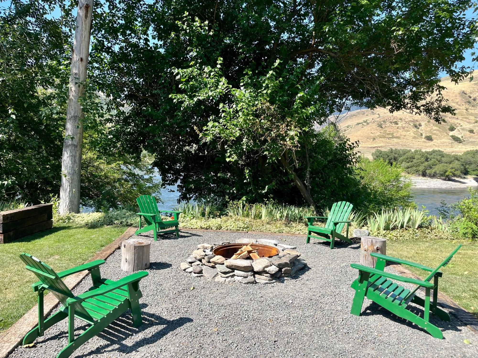 Steelhead Lodge Lucile Екстериор снимка